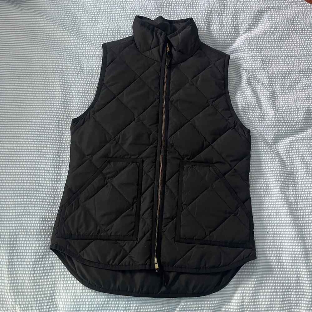 J.CREW QUILTED EXCURSION VEST